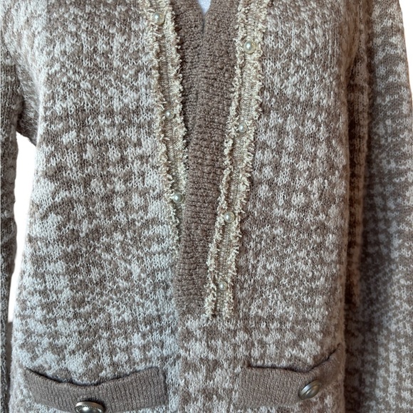 Chico’s Long Sleeved Tweed Sweater - Colors Tan And Cream - Picture 2 of 5